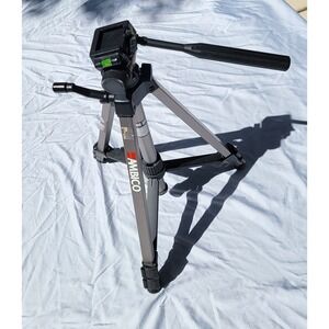 Ambico V-0552 Aluminum Camera Tripod with 3-Way Pan Head and Spirit Level